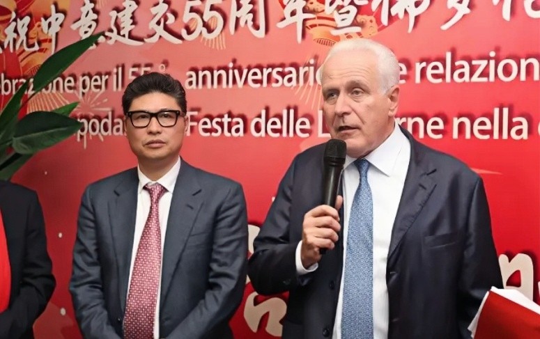 微信图片_20250211024744_副本.jpg