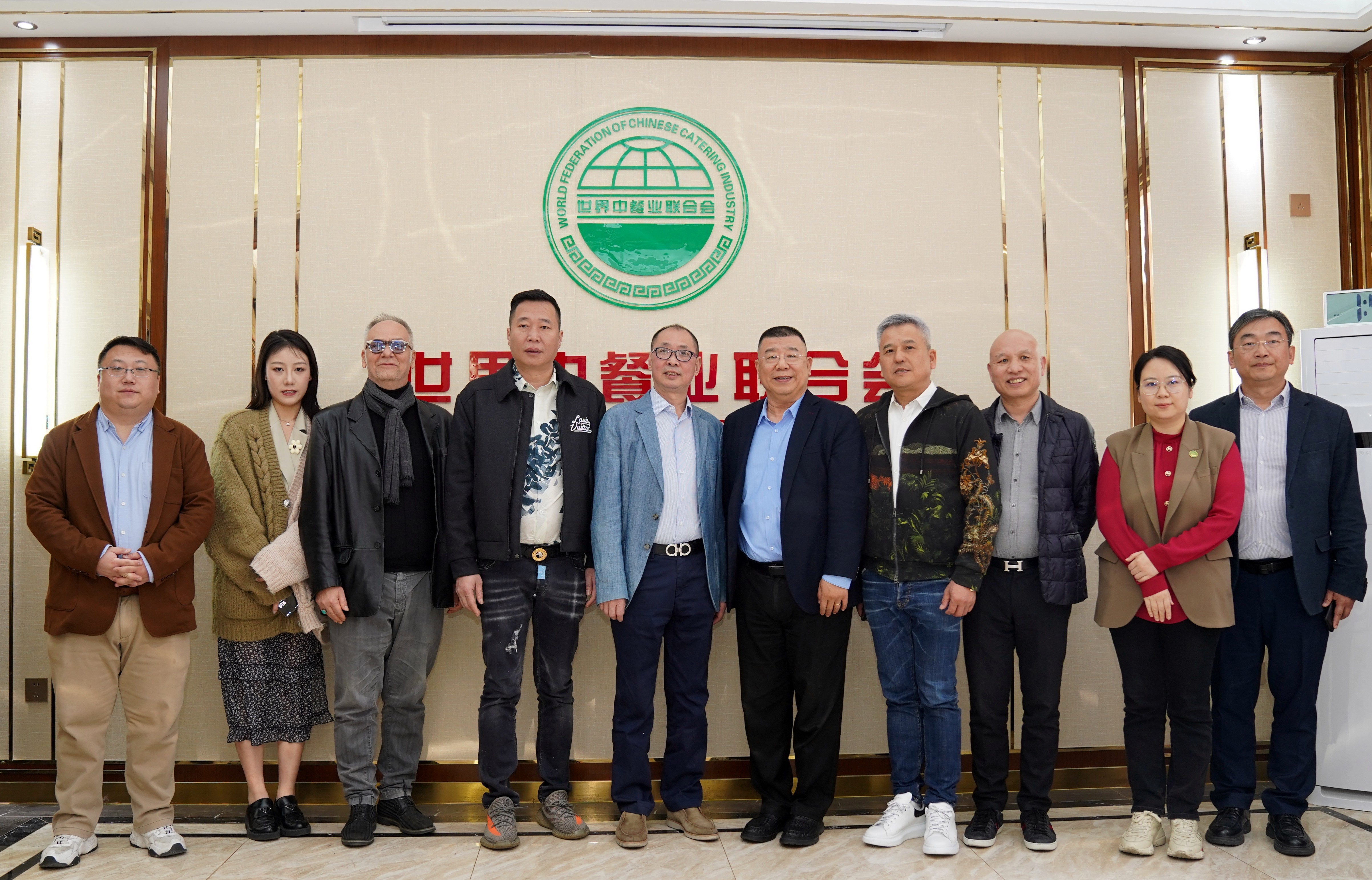  意大利北部华侨华人餐饮业协会代表团到达北京第一站——应邀到访世界中餐业联合会 