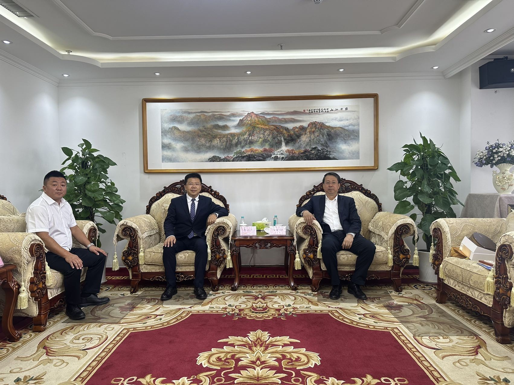  意大利曼托瓦华侨华人总会郑永杰会长受邀参加第22期“侨联五洲，海外联谊研修班” 