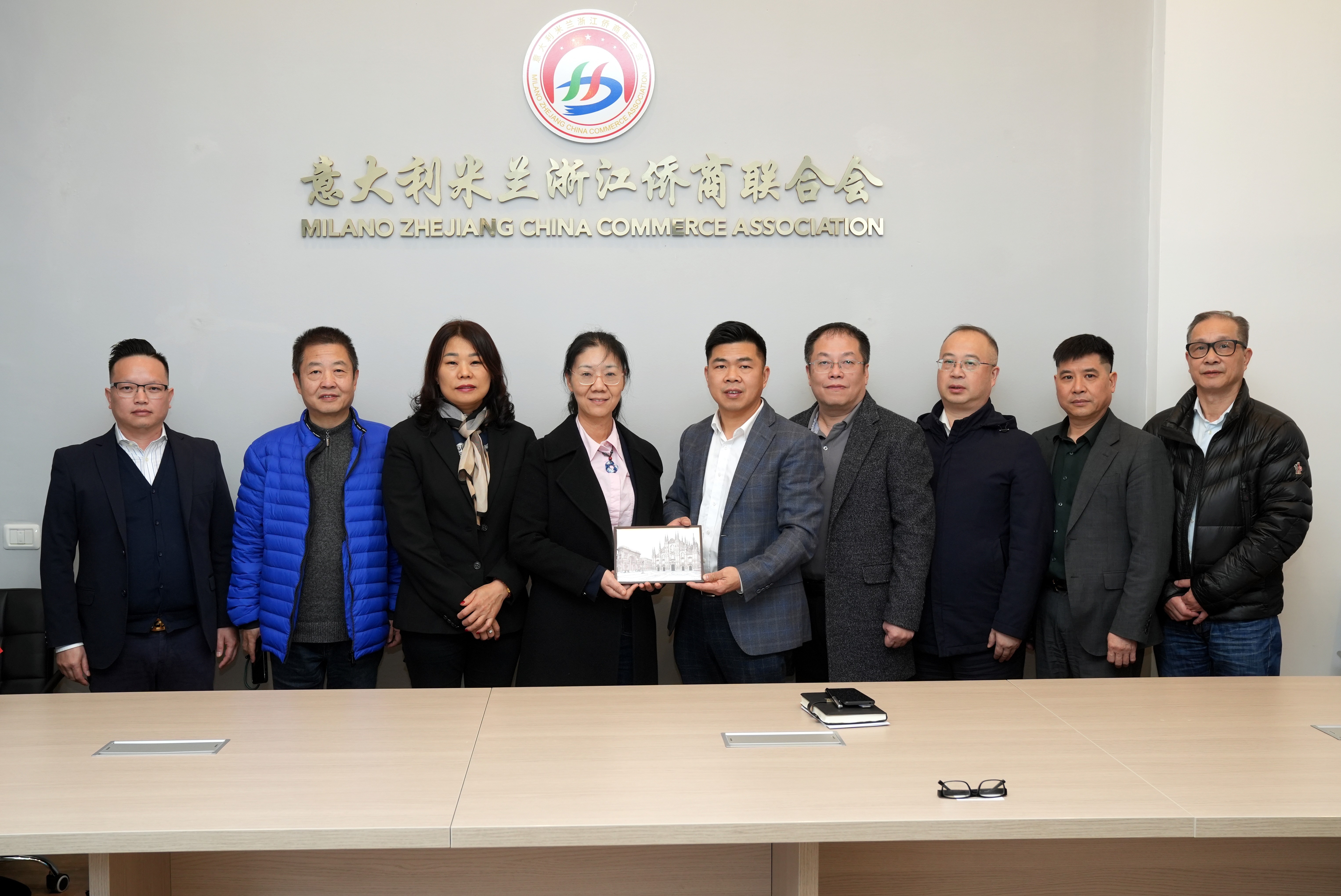  四川省成都市卫健委代表团访问米兰浙江侨商联合会，共谋中医出海新篇章 