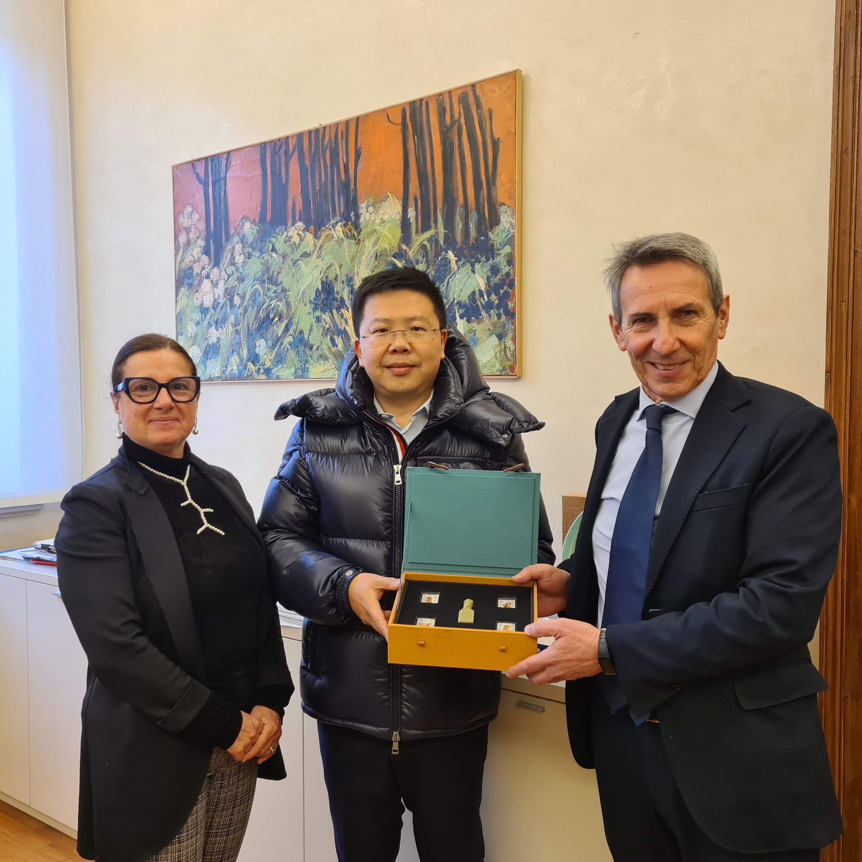  意大利曼托瓦省多家媒体热议：丽水市人民政府赠珍贵礼物，加深中意友谊 
